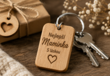 Gravírovaná klíčenka: nejlevnější dárek, který se používá každý den